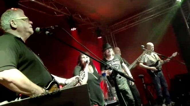 LIVE @ ASB BAHNHOF